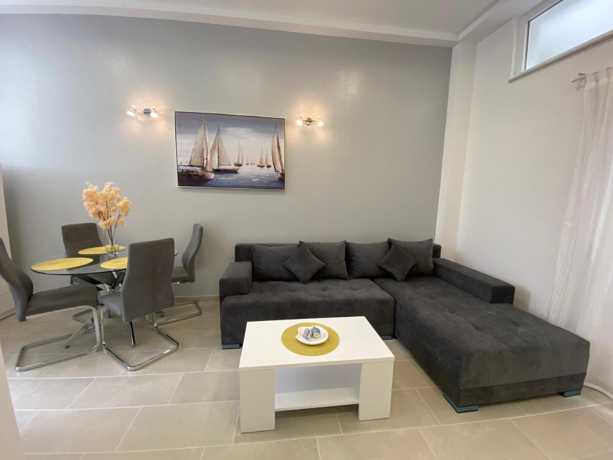 City Center Gajac Novalja Ngoại thất bức ảnh