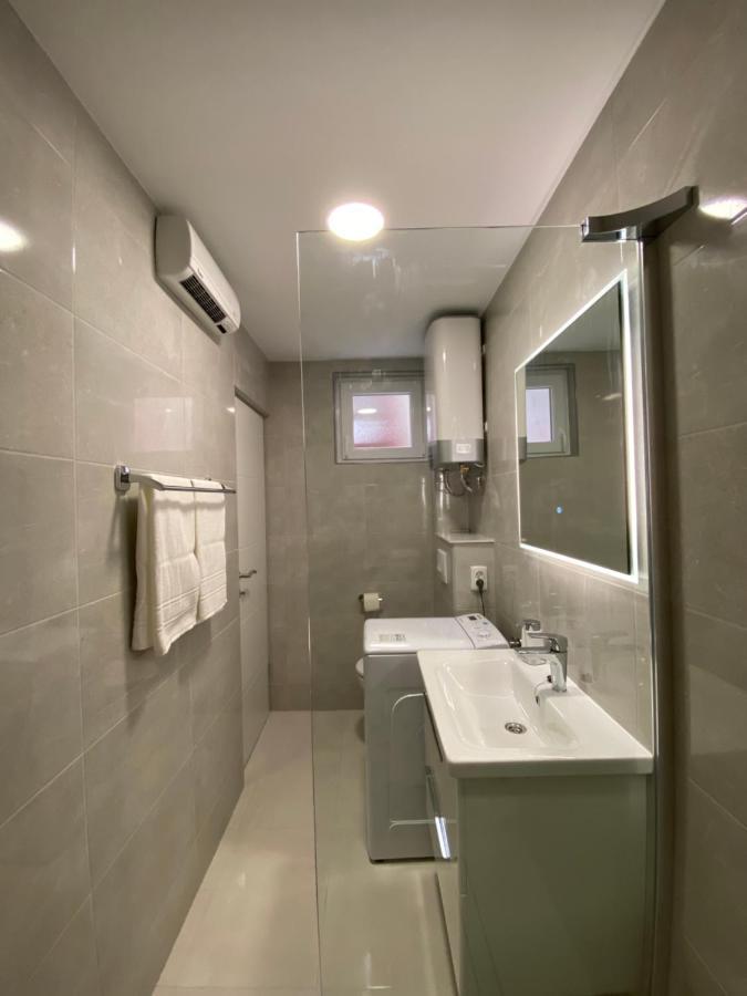 City Center Gajac Novalja Ngoại thất bức ảnh